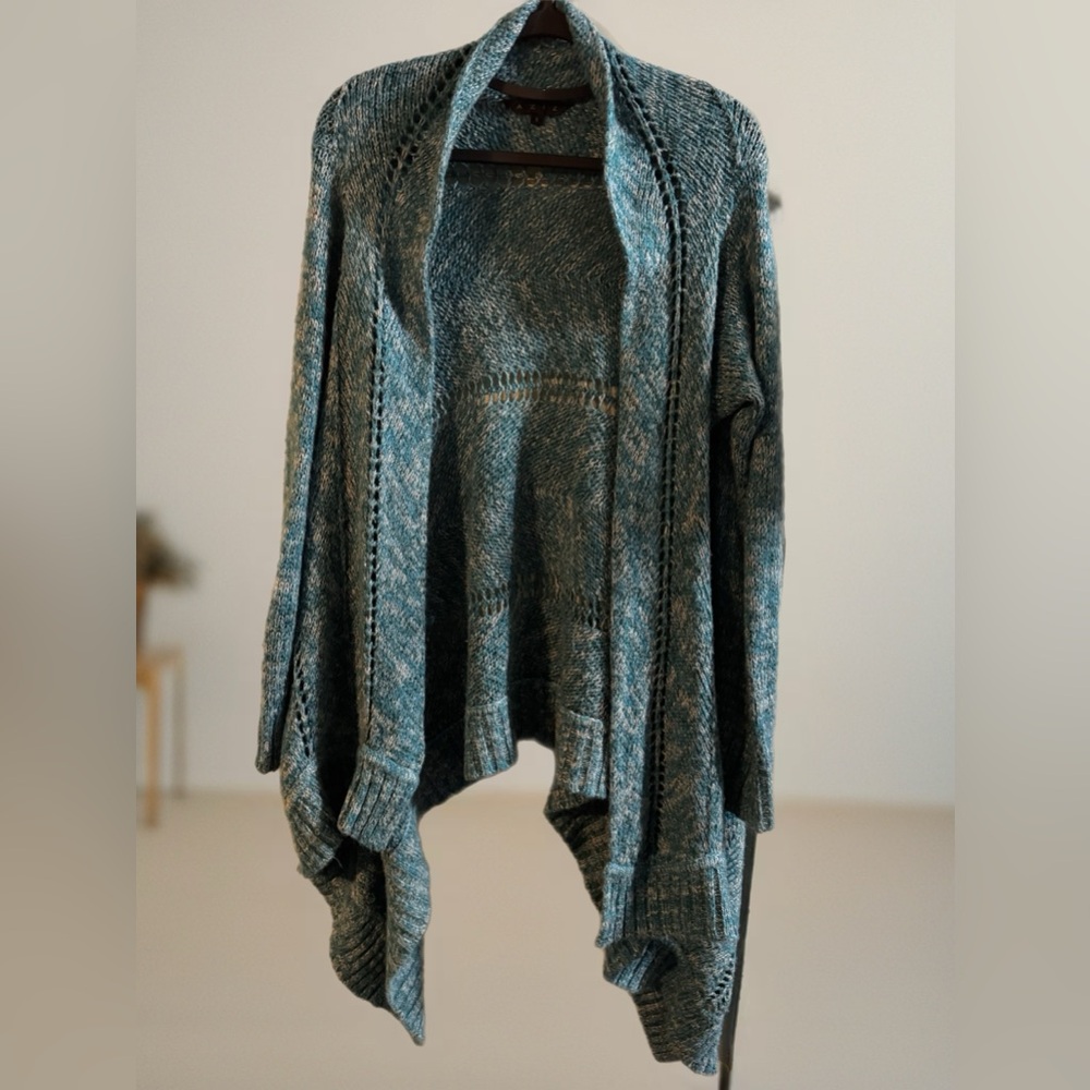 Elegant Blue Knit Cardigan for Women